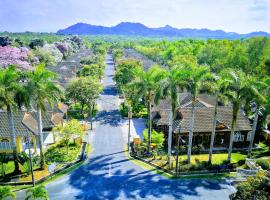 RUMBIA RESORT VILLA Paka Terengganu，位于Paka的酒店