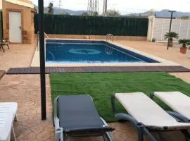 Casa de invitados con piscina privada y WIFI