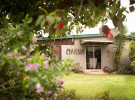 Manna Self Catering Guesthouse，位于格拉斯科普的带停车场的酒店