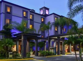 拉斯维加斯大道达马斯司丽普酒店，位于圣何塞哥斯达黎加国家剧院附近的酒店