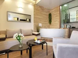 Central SPA Galaxy Apartment