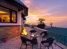 StayVista at Cottage in the Clouds with Heater & Bonfire，位于穆索里的酒店