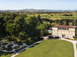 Villa Abbondanzi Resort，位于法恩莎的度假村