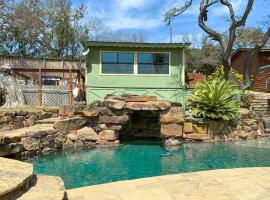 Lake Travis Cabana，位于奥斯汀的酒店