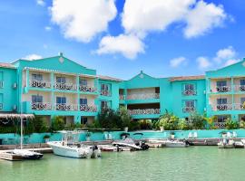 Ocean Breeze Boutique Hotel & Marina，位于克拉伦代克的酒店
