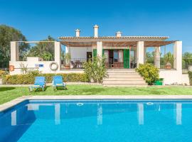Son Rotger, villa Tía Catalina con piscina en Alcudia，位于阿尔库迪亚的酒店