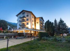 阿尔卑霍夫酒店，位于UnterbächAir Zermatt附近的酒店