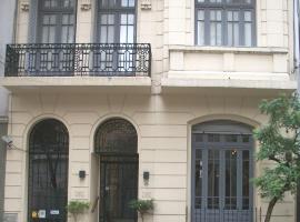 A酒店，位于布宜诺斯艾利斯雷科莱塔的酒店