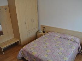 Hotel Piol，位于Limana的酒店