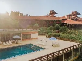 Pousada Pedra Azul，位于佩德拉阿祖尔的住宿加早餐旅馆
