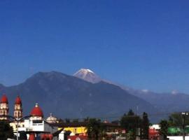 House With View To The Magic Orizaba People，位于奥里萨巴的酒店