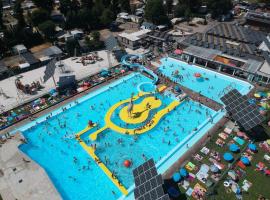 Glamping Belgisch Limburg，位于Oudsbergen 的酒店