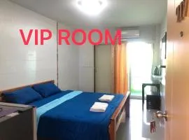 S Diamond Apartment