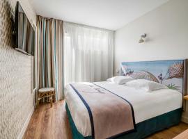 Hôtel Jules Verne Biarritz，位于比亚里茨的酒店