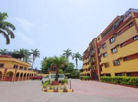 Carliza Hotel - Standard，位于拉各斯的酒店