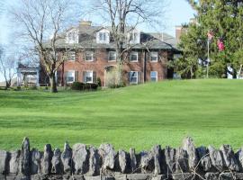 Clonmel Castle Suites，位于多佛港的酒店