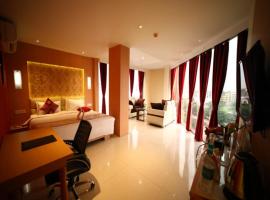 THE RED VELVET HOTEL，位于巴特那贾雅普拉卡什·纳拉扬机场 - PAT附近的酒店