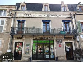 Hôtel de l'abbaye，位于圣萨万的酒店