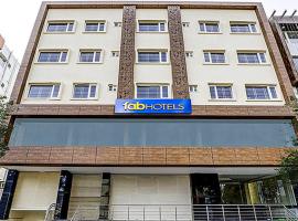 FabHotel Rove Inn & Suites Jalahalli West，位于Chik Bānavar的酒店