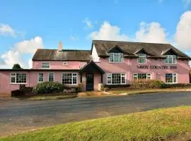 Savoy Country Inn