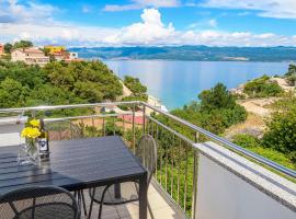 Apartment Marija-3 by Interhome，位于瓦比尼科的酒店