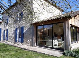 La Maison des Escargots，位于Blanzay的酒店