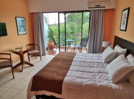 Nuevo Hotel Plaza，位于米纳斯的酒店