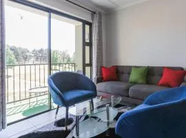 Alimama Spaces: The Green Park Haven 1