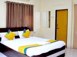 Hotel Bestow Inn Koregaon Park Pune -Near Osho Ashram，位于浦那的酒店
