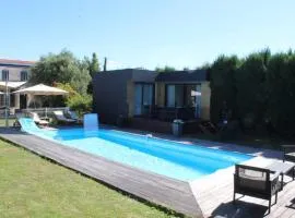 Entre Piscine et Mer
