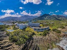 THE HOTEL YAKUSHIMA ocean & forest，位于屋久岛的酒店