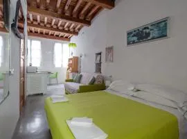 Ludovica Studio - Backpackers House Vernazza