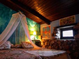 La Quinta de Malu romantic hotel in Cuenca，位于Valeria的酒店