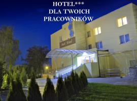 Park Hotel Tryszczyn，位于Tryszczyn的酒店