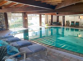 Hotel Hennemann，位于Cobbenrode的酒店