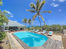 Villa la Vie en Rose, Stunning Ocean view, Private pool, Privacy，位于Oyster Pond的酒店