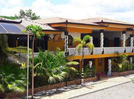 Hotel Osly Paso Canoas，位于Canoas的酒店