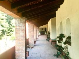 Rancho Cumbre Monarca，位于La Ciénega的酒店