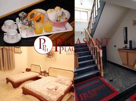 Pleasant Place Hotel，位于圣保罗Vila Maria的酒店