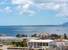 Vue mer 180° cocon à 7 min de la plage piscine AC