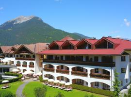阿尔卑公馆度假酒店，位于埃尔瓦尔德的高尔夫酒店