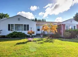 Cozy Ellsworth Home w/ Yard, 15 Mi to Acadia!