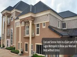 Sheriffyt Royale Hotel Suites - Deluxe