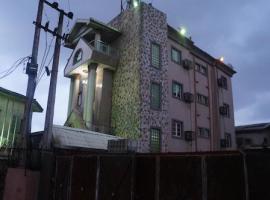 Suite Las Caracas-yaba，位于拉各斯的酒店