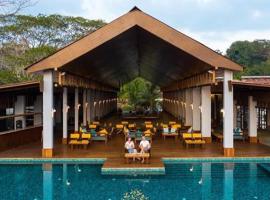 Symphony Samudra Beachside Jungle Resort And Spa，位于布莱尔港的Spa酒店
