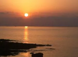 san lorenzo a 4 mt dal mare colore smeraldo a due passi da Marzamemi