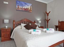 Río Hotel，位于Río Colorado的酒店