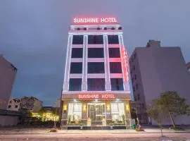 Sunshine Hotel Móng Cái