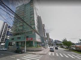 Ed. Crystal Residence，位于维拉维尔哈的酒店