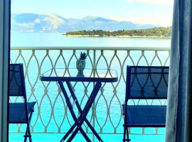 Vidos Seaview Suite，位于科孚镇维多岛附近的酒店